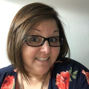 Meet your Posher, Bobbie